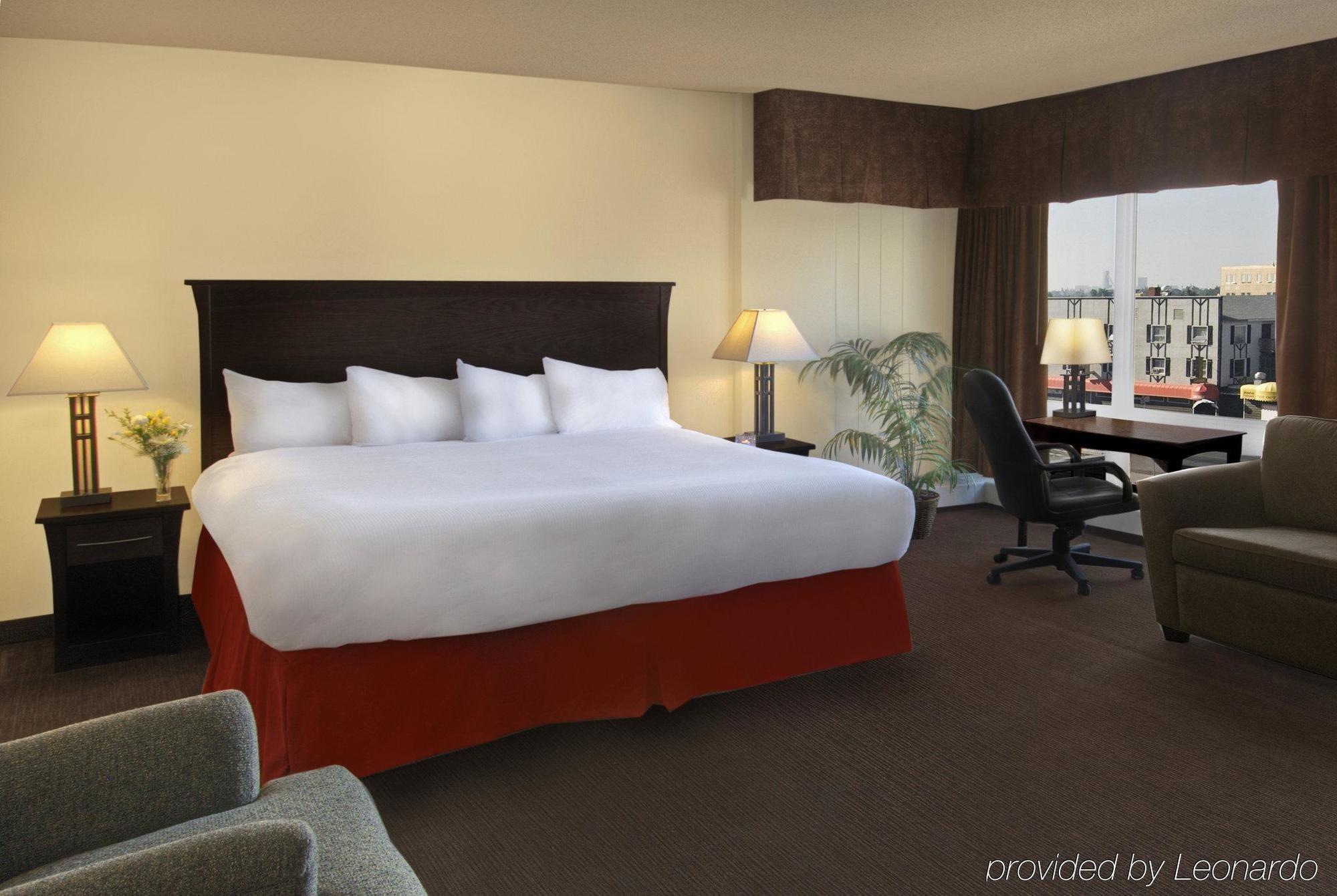 Quality Inn & Suites Yellowknife Pokój zdjęcie