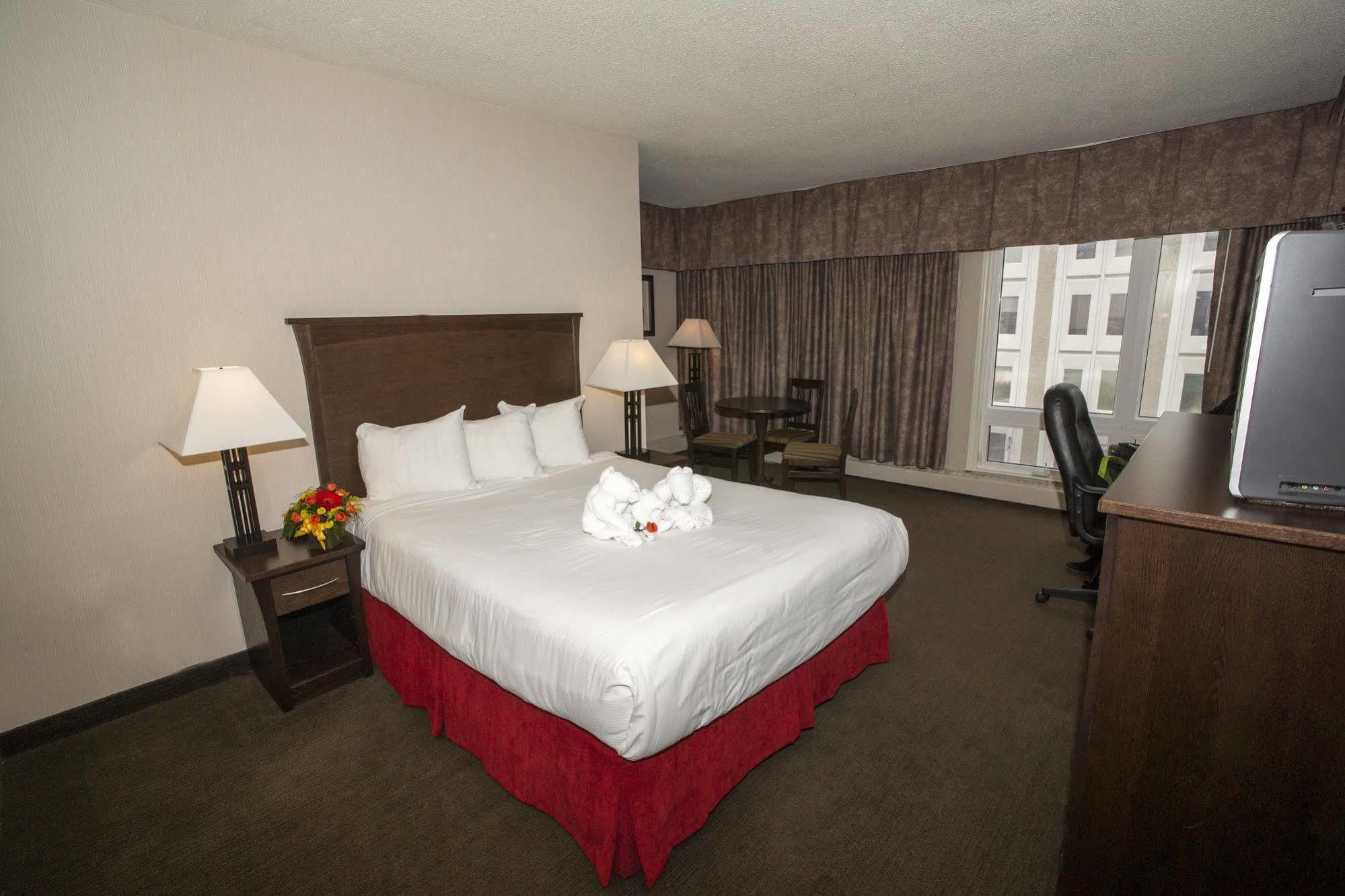 Quality Inn & Suites Yellowknife Zewnętrze zdjęcie